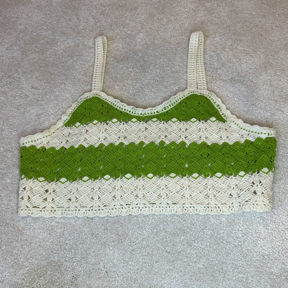 Rebellion Green and White Crochet Crop Top Size S
